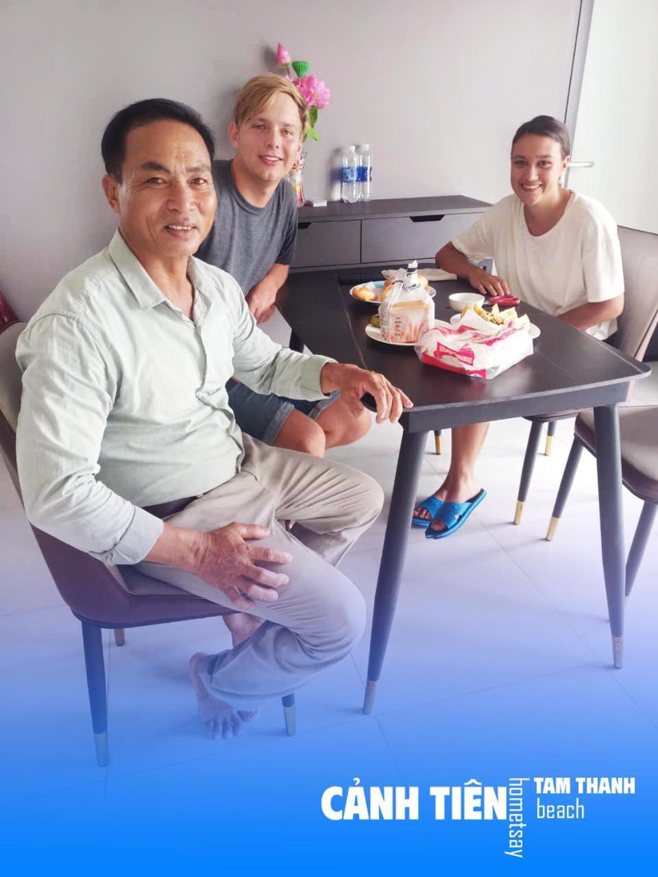 Canh Tien Homestay Tam Thanh Beach Тамки Экстерьер фото
